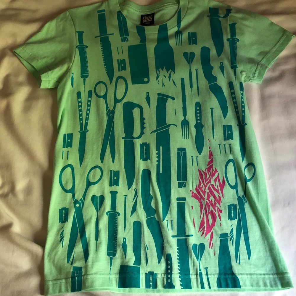 hellz bellz shirt